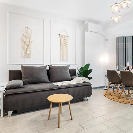 Elkette - Pool & Appartamento *