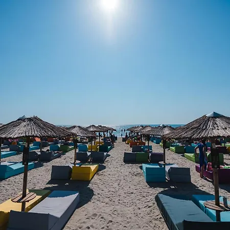 Appartamento Elkette - Pool & Năvodari