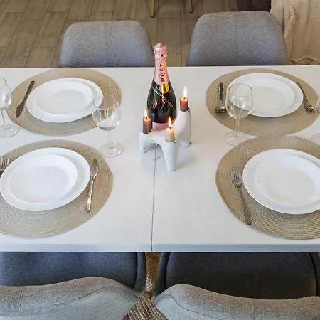 Elkette - Pool & Appartamento *