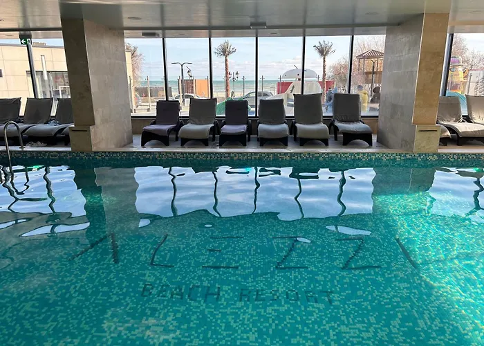 Elkette - Pool & Năvodari