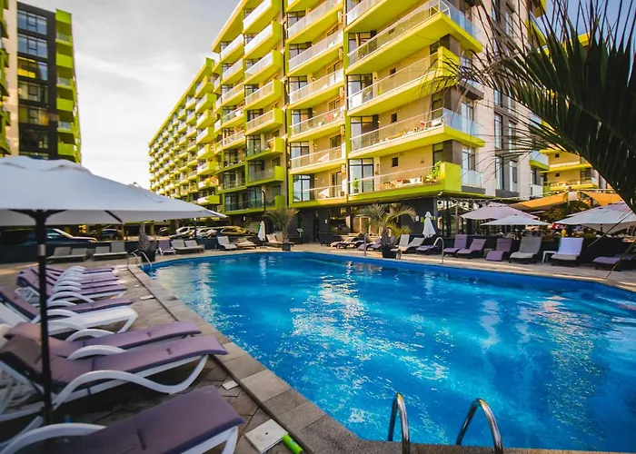 Elkette - Pool & * Năvodari