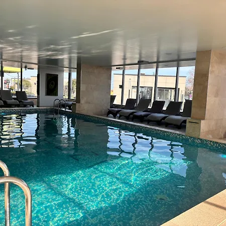 아파트 Elkette - Pool & Năvodari