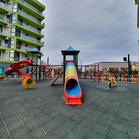 아파트 Elkette - Pool & Năvodari