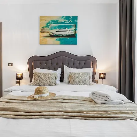 아파트 Elkette - Pool & Năvodari