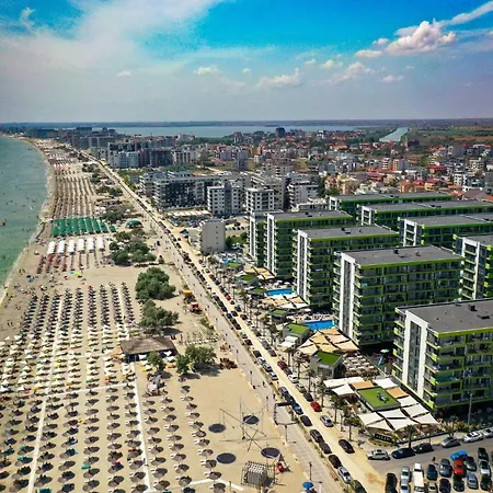 Elkette - Pool & Apartment
