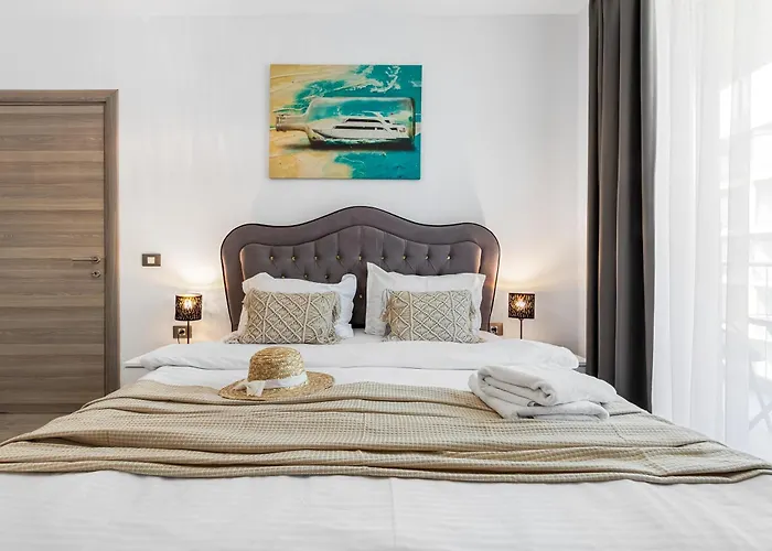 公寓 Elkette - Pool & 那沃达利